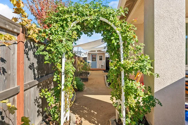 $545,000 | 12838 Knightsbrook Avenue, Rancho Cordova, CA 95742