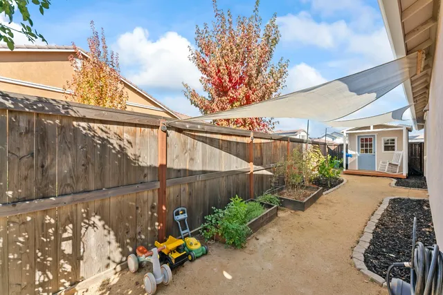 $545,000 | 12838 Knightsbrook Avenue, Rancho Cordova, CA 95742