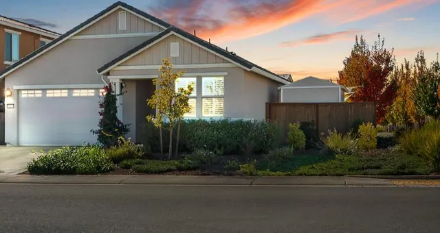 $545,000 | 12838 Knightsbrook Avenue, Rancho Cordova, CA 95742