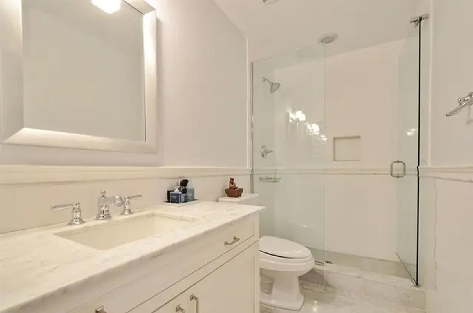 Undisclosed Address Chicago, IL 60614 - Photo 21 of 32