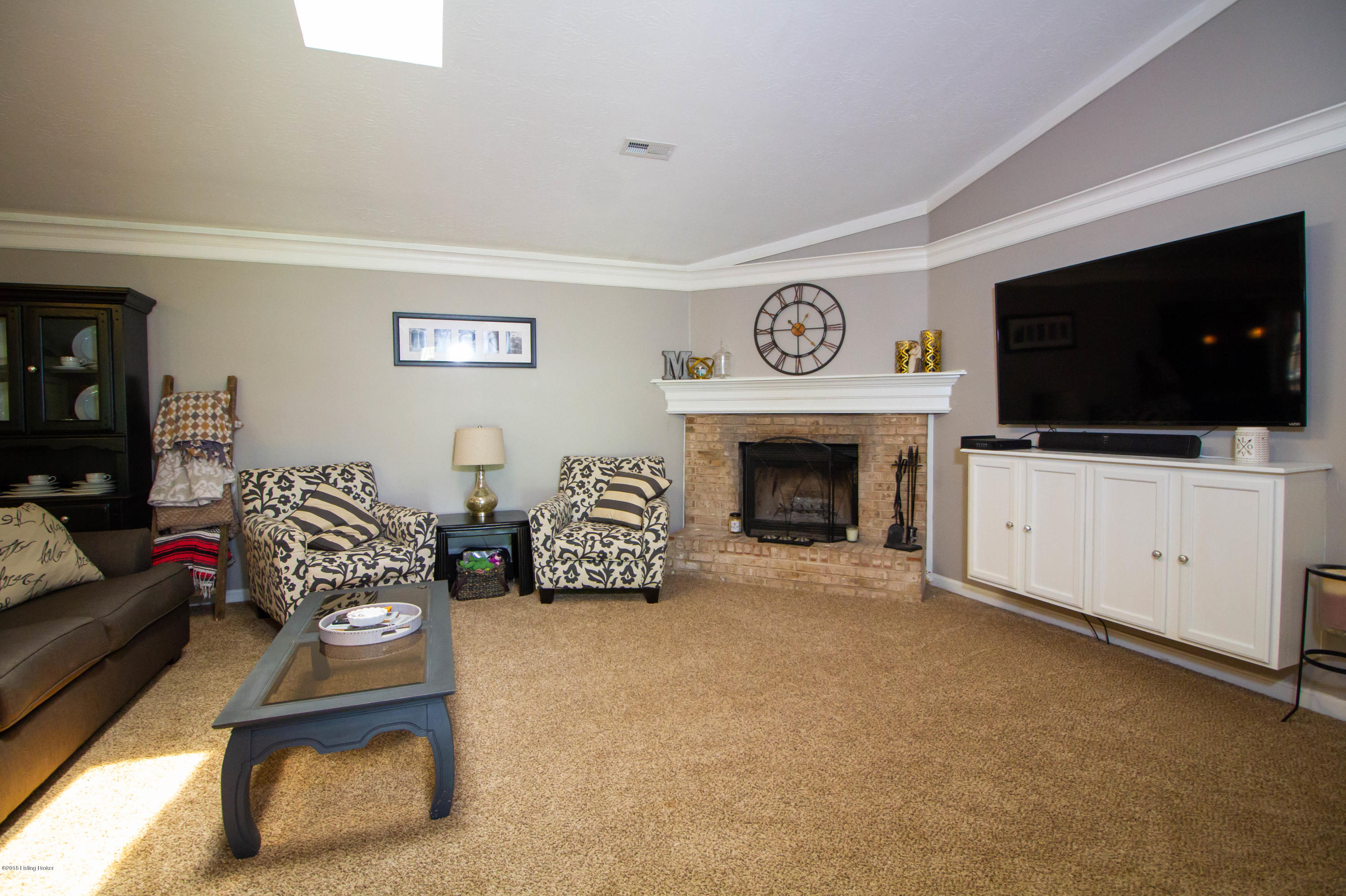 200 Kristi Shells Court Shepherdsville, KY 40165 - Photo 6 of 41 IMG_0162