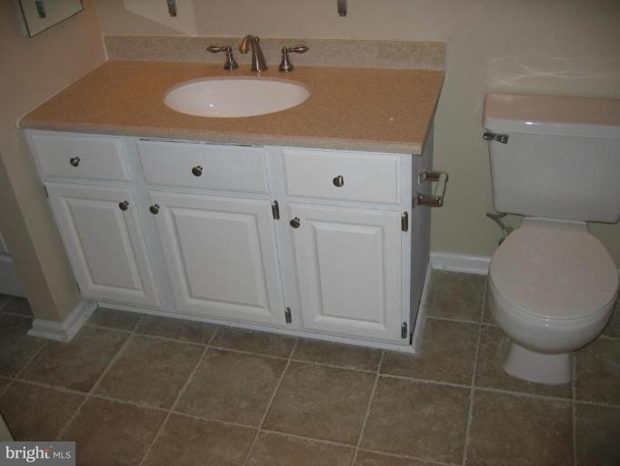 7577 Aspenpark Road Lorton, VA 22079 - Photo 3 of 9 Bath #1