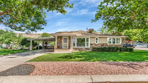 $535,050 | 556 West 6th Street, Palisade, CO 81526