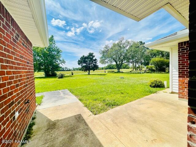 1396 School Road Opelousas, LA 70570 - Photo 3 of 15 IMG_2836