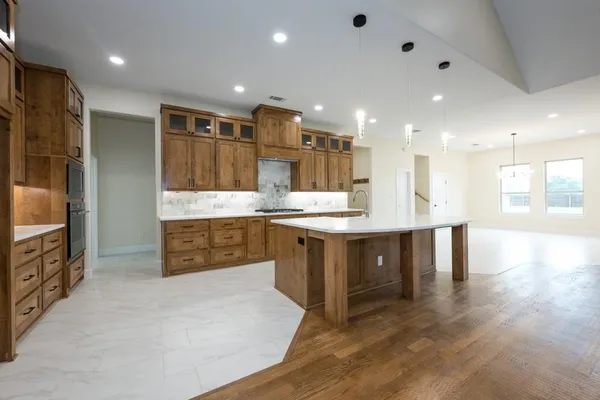 $650,000 | 9774 County Road 502, Blue Ridge, TX 75424