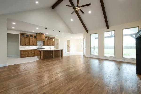 $650,000 | 9774 County Road 502, Blue Ridge, TX 75424