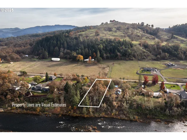 a view of a lake in middle of the town