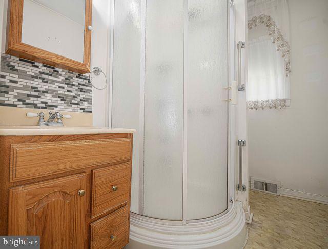 1818 Elk Road Baltimore, MD 21221 - Photo 28 of 45 a bathroom with a shower