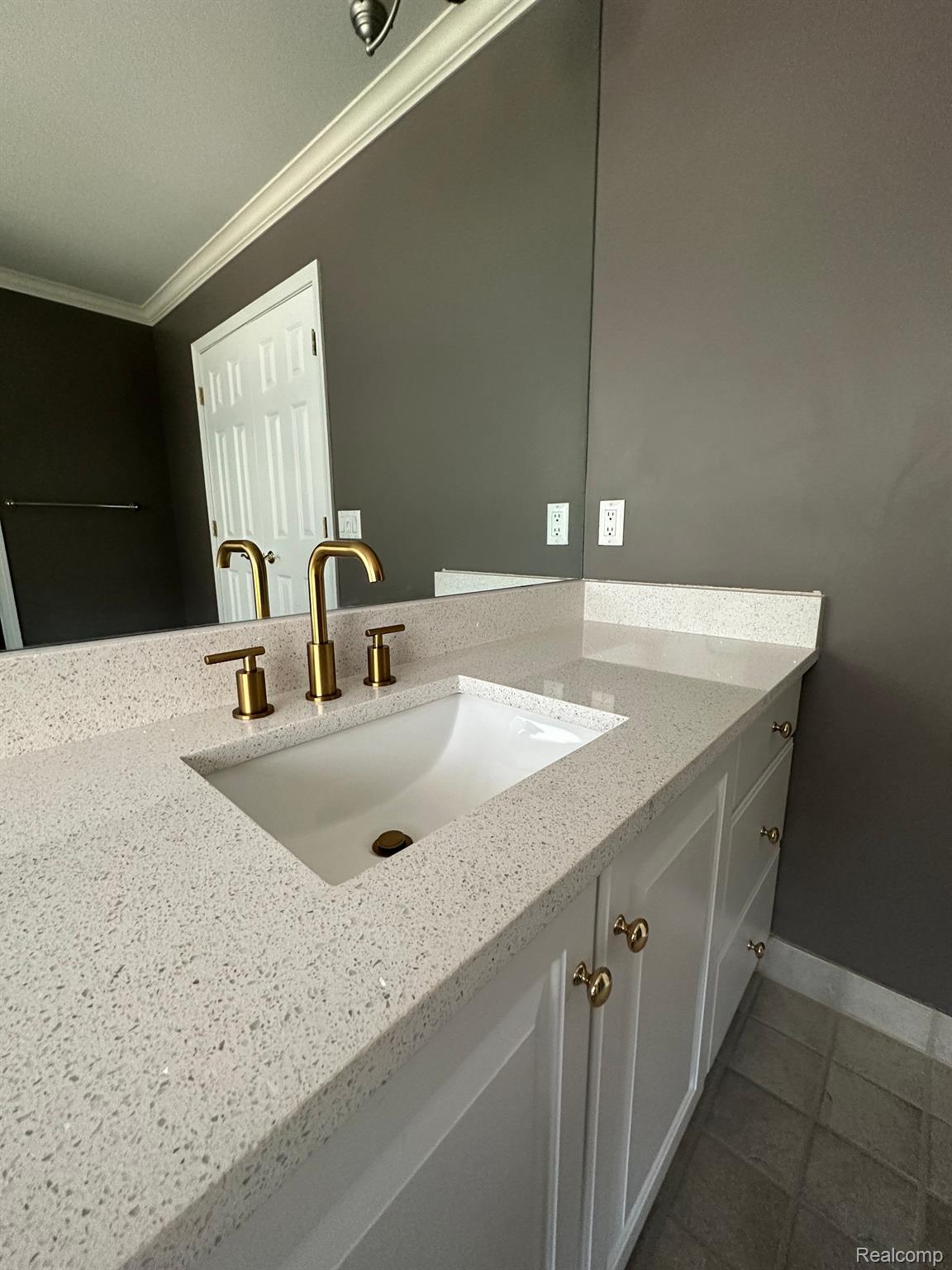 1339 Kentfield Drive Rochester, MI 48307 - Photo 33 of 64 Gallery Image 33
