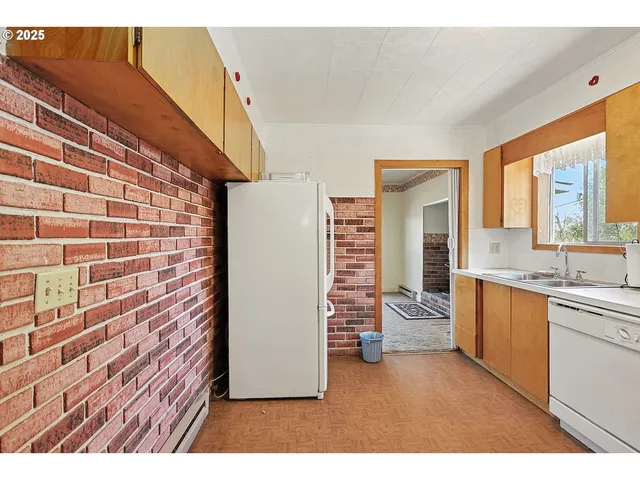 a view of a interior of the house