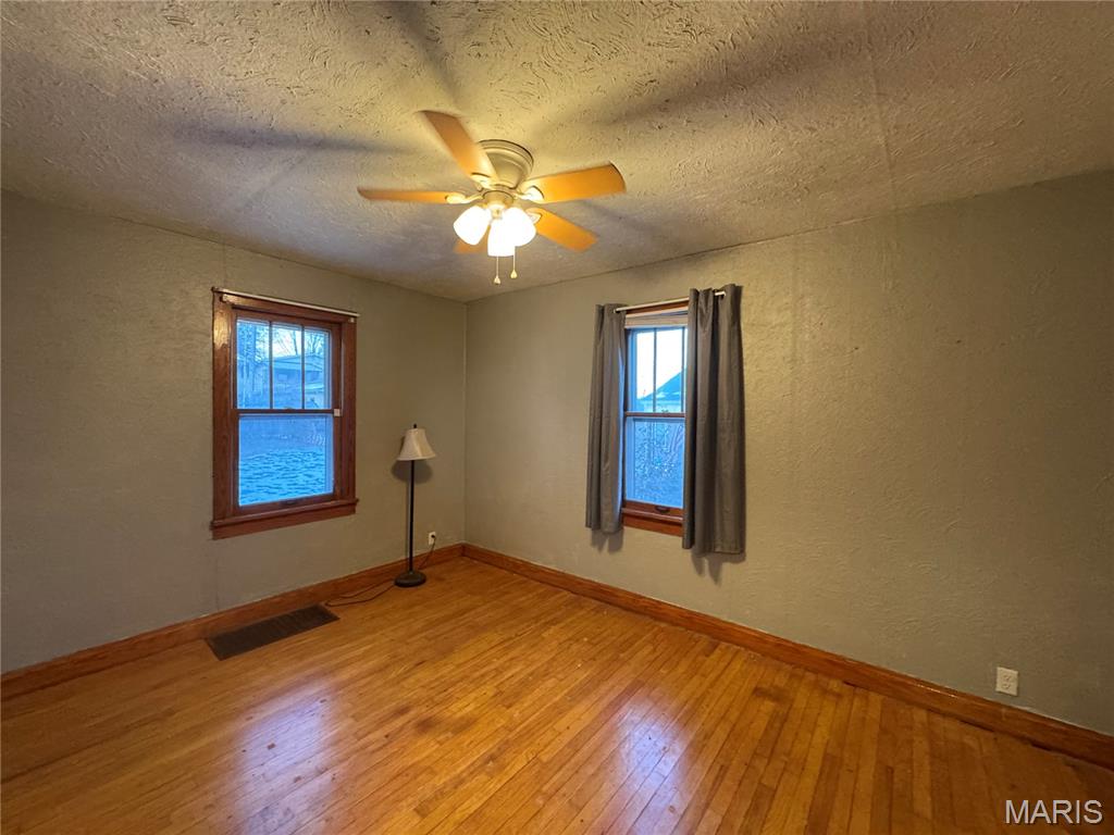 955 South 3rd Street Festus, MO 63028 - Photo 25 of 27