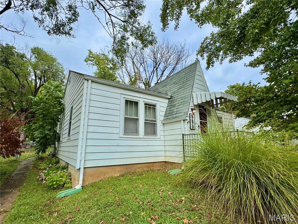 955 South 3rd Street Festus, MO 63028 - Photo 4 of 27