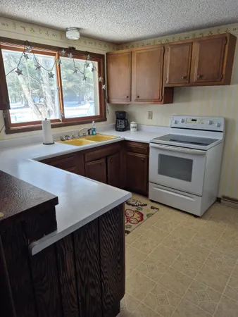 $489,900 | 366 Abington Court, Nekoosa, WI 54457
