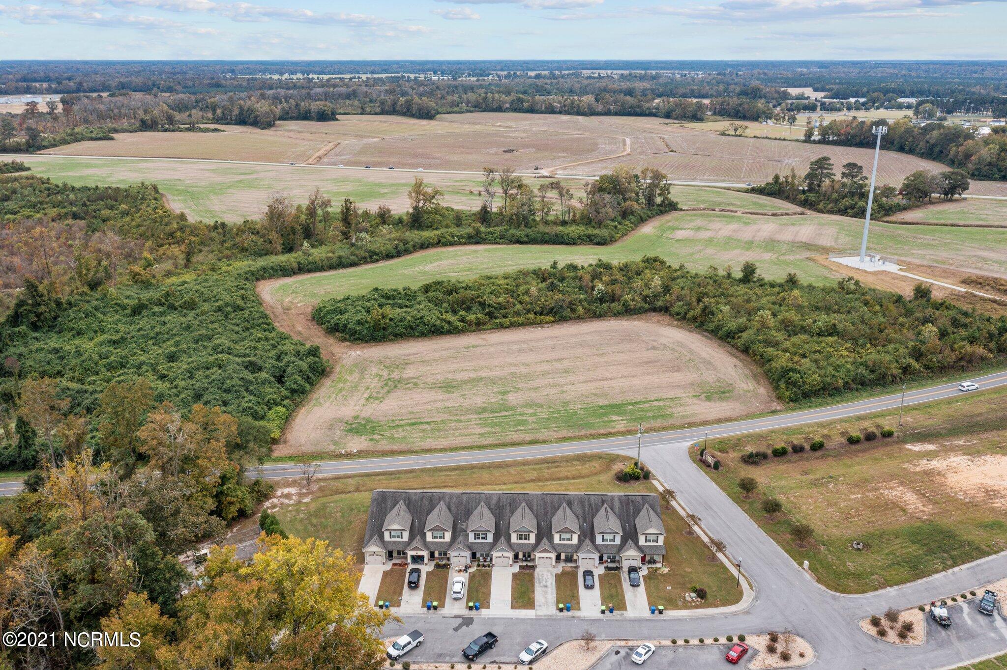 306 Winstead Loop Road Richlands, NC 28574 - Photo 12 of 48 9-web-or-mls-DJI_0751