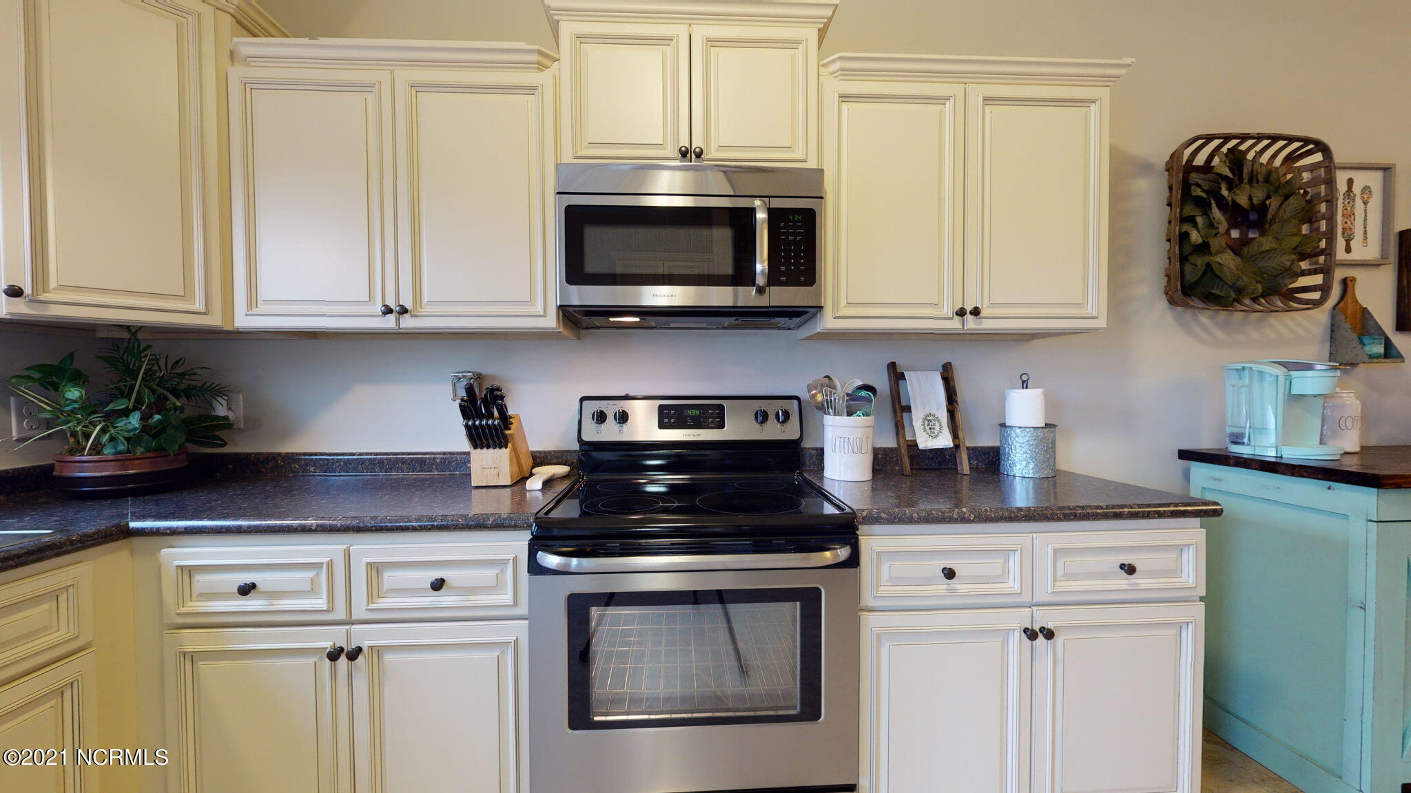 306 Winstead Loop Road Richlands, NC 28574 - Photo 32 of 48 29-web-or-mls-306-Winstead-Loop-Rd-Richl