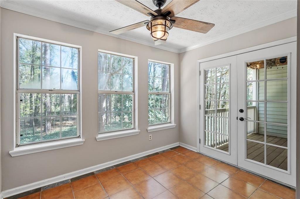 2045 Brian Way Decatur, GA 30033 - Photo 11 of 35