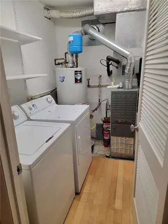 $1,650 | 2045 Brian Way, Decatur, GA 30033