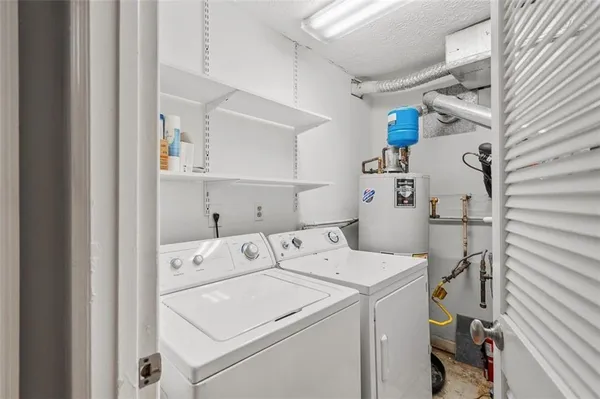 $1,625 | 2045 Brian Way, Decatur, GA 30033