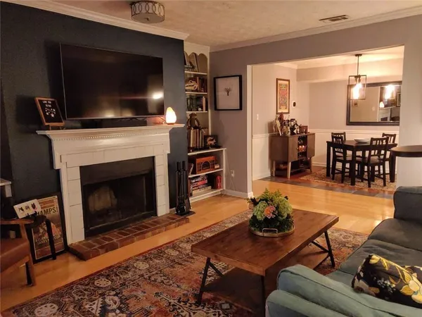 $1,650 | 2045 Brian Way, Decatur, GA 30033