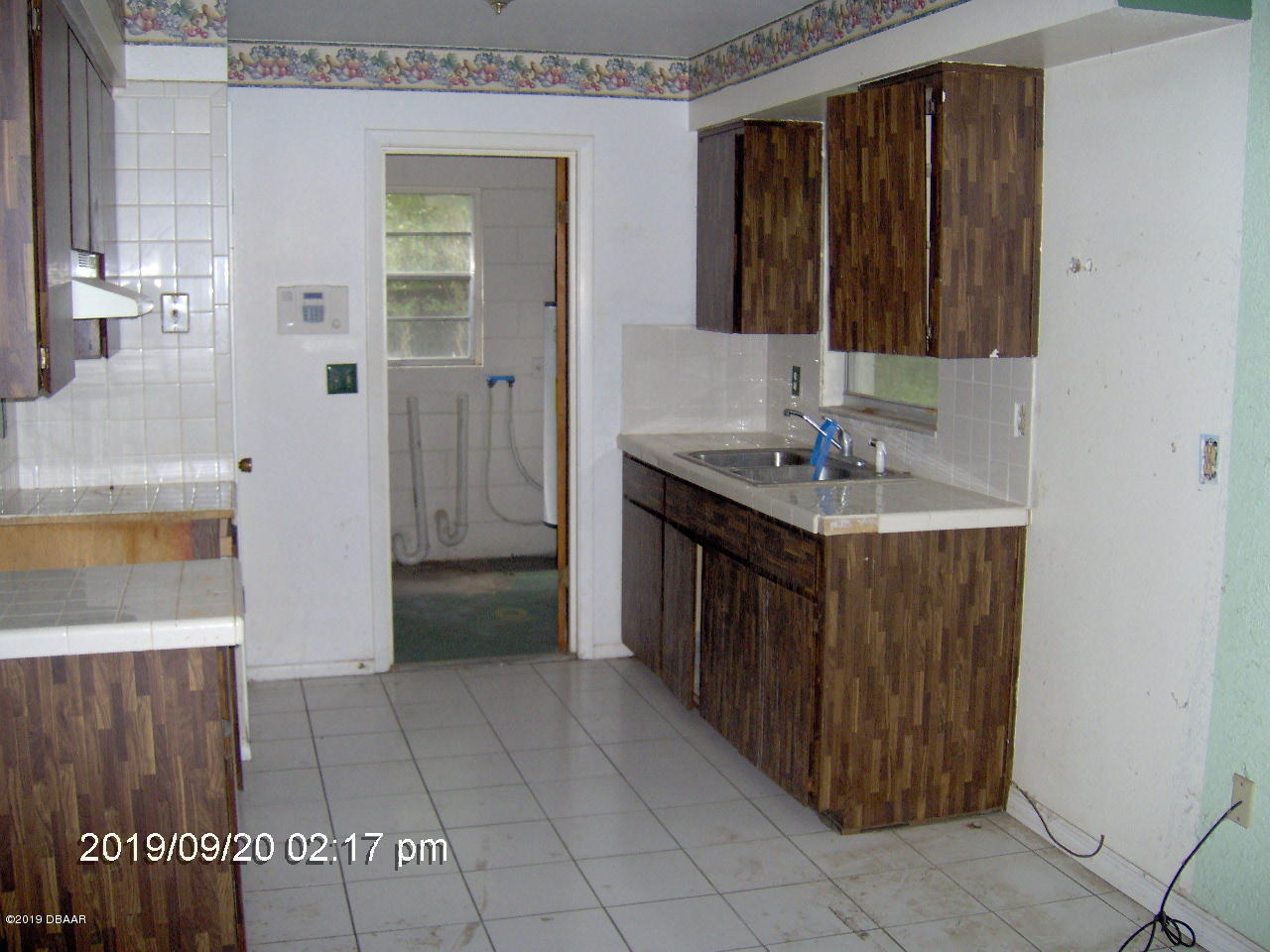 726 Cassadaga Road Lake Helen, FL 32744 - Photo 4 of 12 HPIM0300 (1)