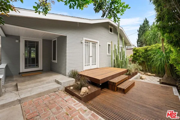 $7,200 | 1843 Lucile Avenue, Los Angeles, CA 90026