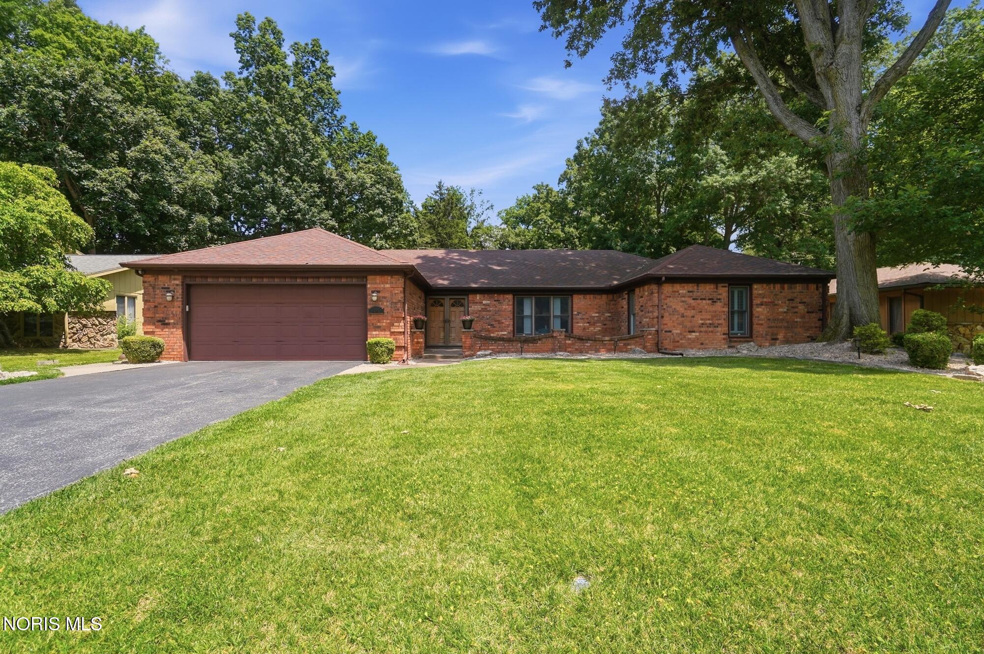 1649 Fallbrook Road Toledo, OH 43614 - Photo 1 of 62 Gallery Image 1