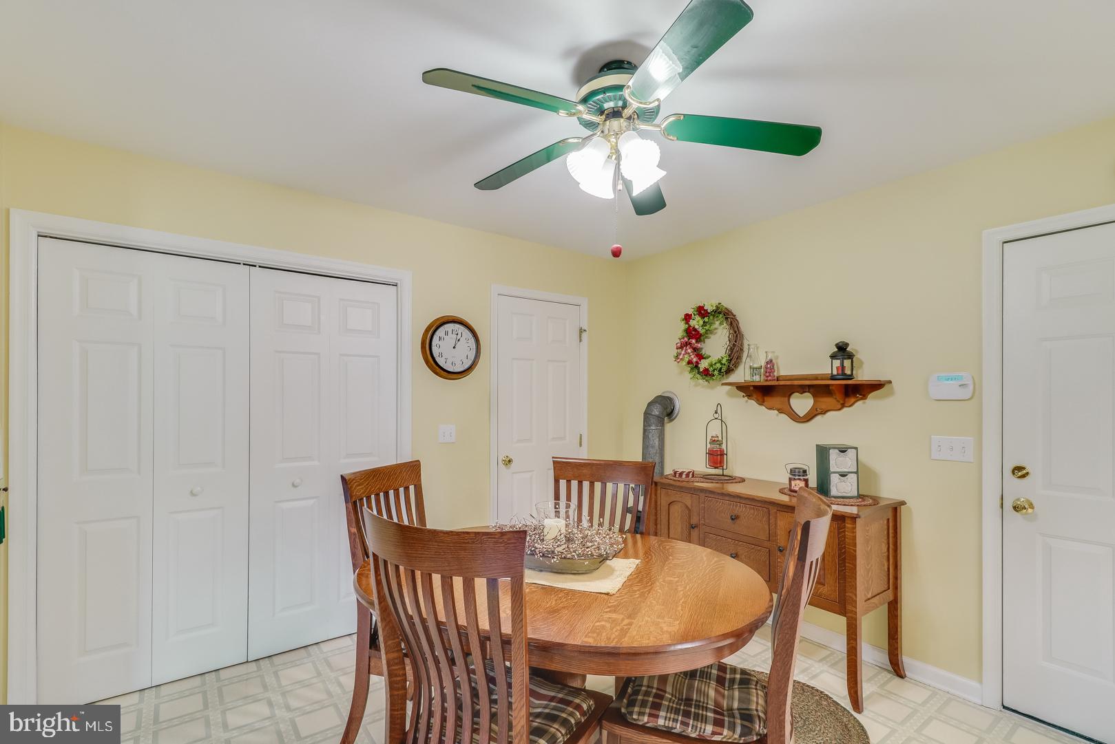 165 Wiggins Mill Road Townsend, DE 19734 - Photo 12 of 27 Breakfast Area