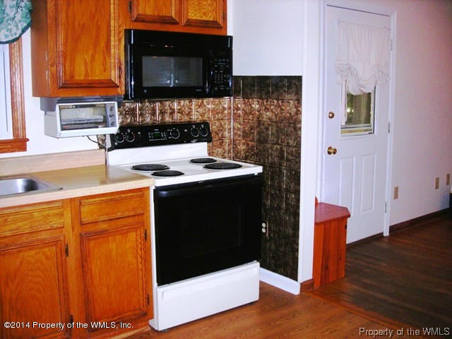 100 Camp Road Toano, VA 23168 - Photo 15 of 41 Gallery Image 15