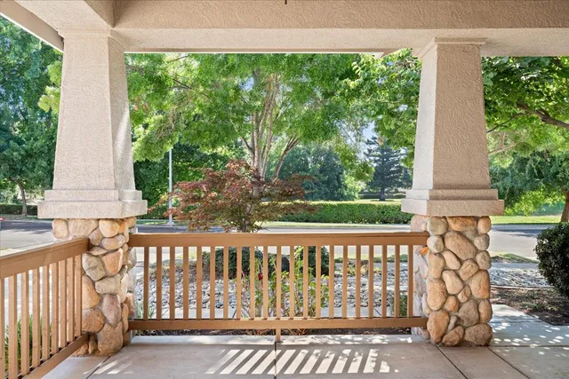 a view of a interior of the house