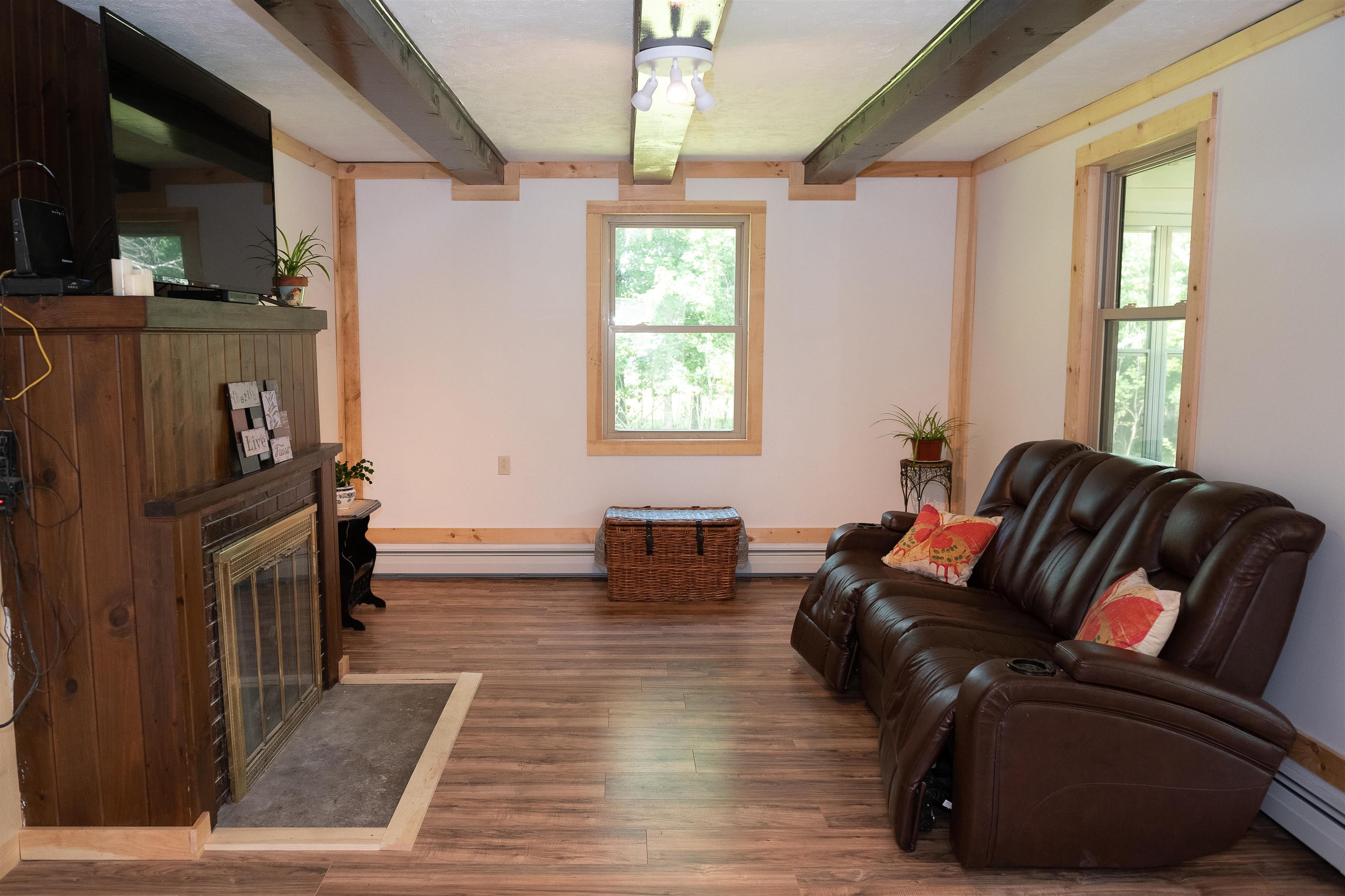99 Heath Road Conway, NH 03813 - Photo 7 of 29 Gallery Image 7