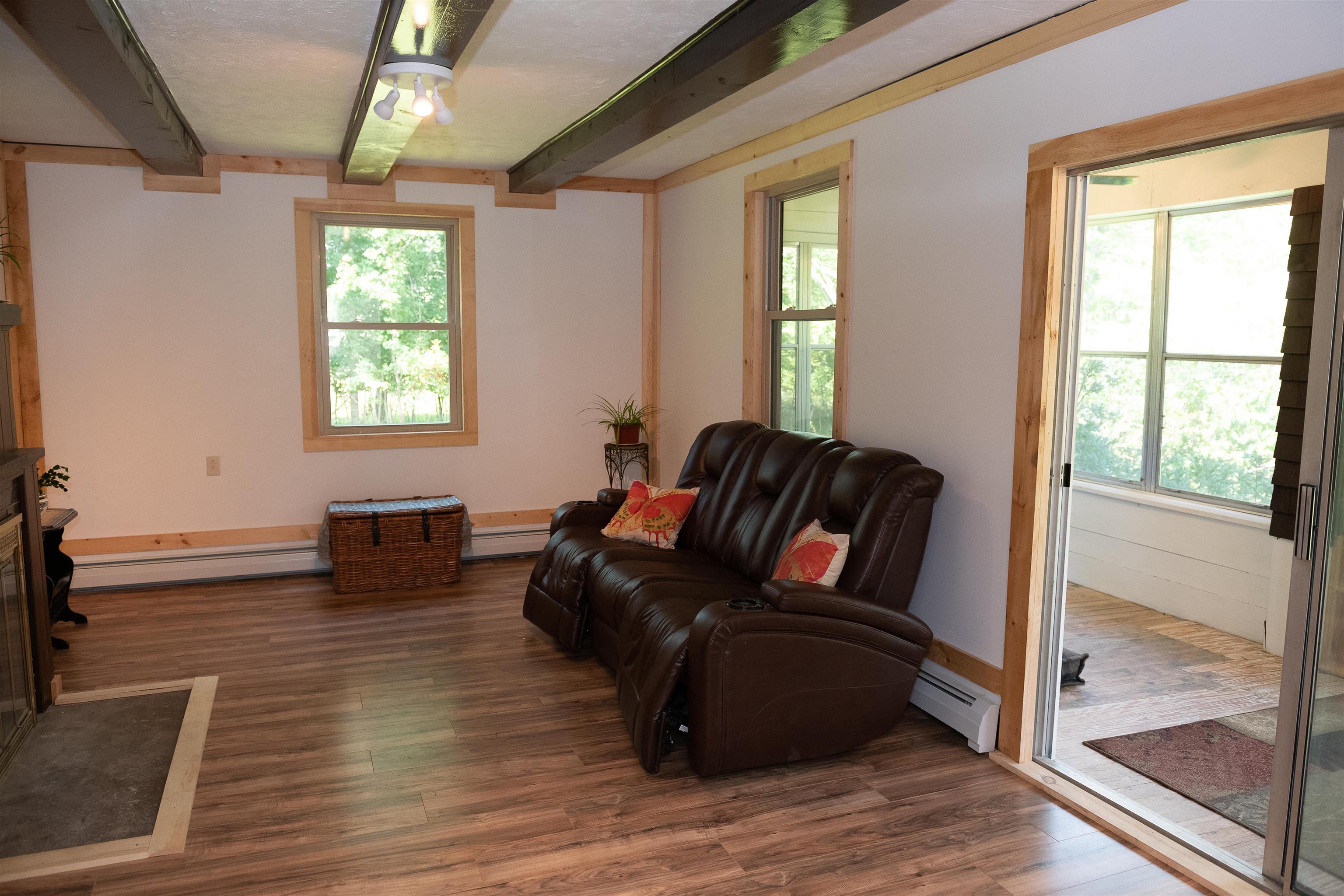 99 Heath Road Conway, NH 03813 - Photo 9 of 29 Gallery Image 9