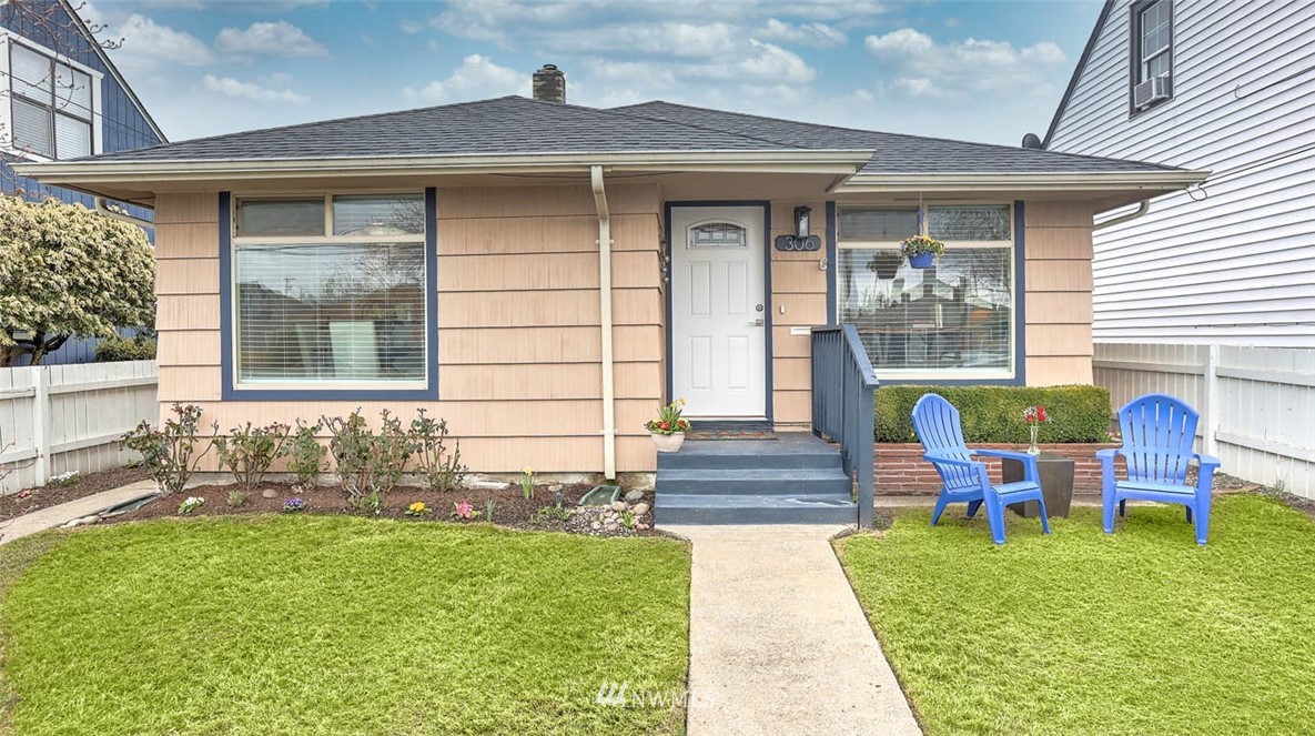 306 Meadow Avenue North Renton, WA 98057 - Photo 1 of 24