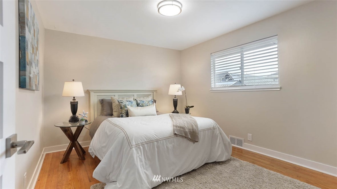 306 Meadow Avenue North Renton, WA 98057 - Photo 12 of 24