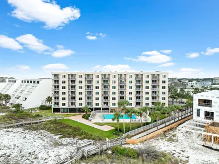 $640,000 | 600 Gulf Shore Drive, Unit 304, Destin, FL 32541