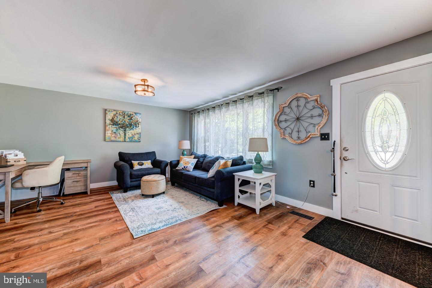 173 Windmill Road Willow Grove, PA 19090 - Photo 3 of 42 Gallery Image 3