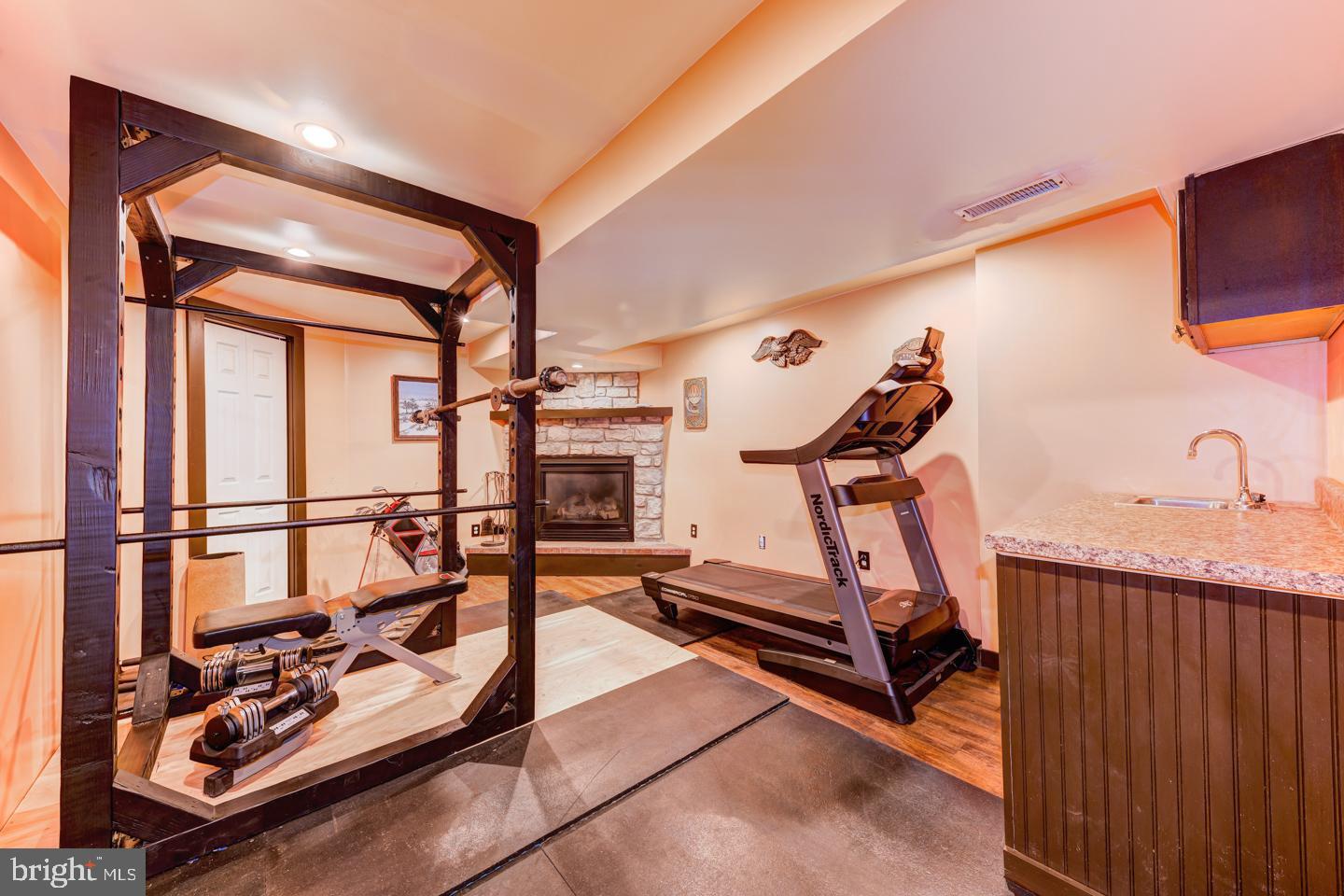 173 Windmill Road Willow Grove, PA 19090 - Photo 28 of 42 Gallery Image 28