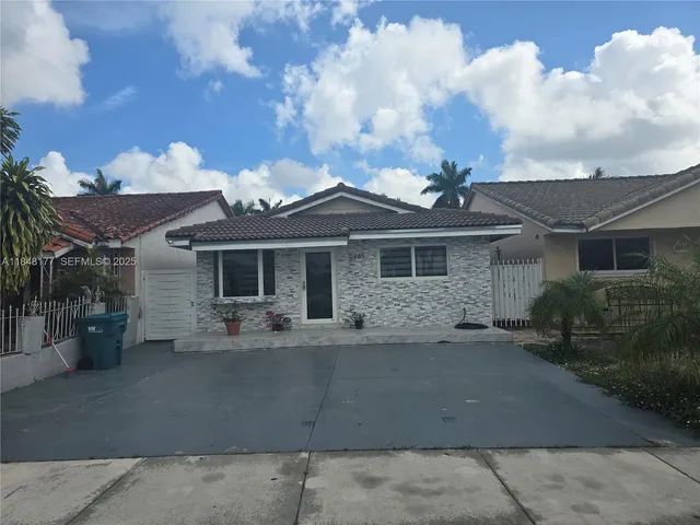 $496,000 | 11465 Northwest 88th Court, Hialeah Gardens, FL 33018