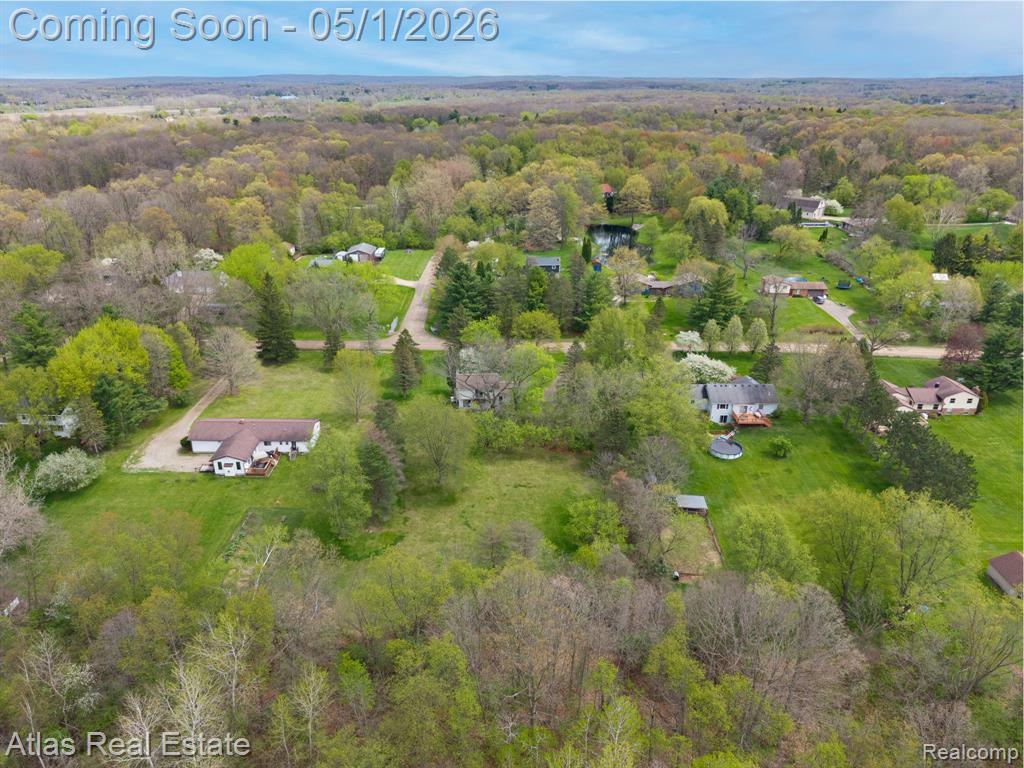 11198 Horton Road Holly, MI 48442 - Photo 6 of 34 Gallery Image 6