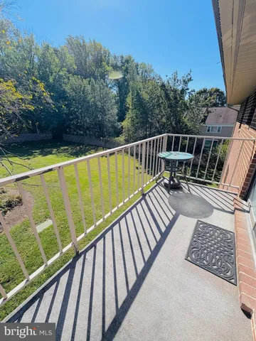 $218,000 | 368 B Saybrook Lane, Wallingford, PA 19086