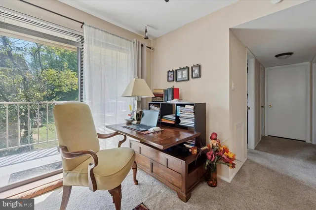 $218,000 | 368 B Saybrook Lane, Wallingford, PA 19086