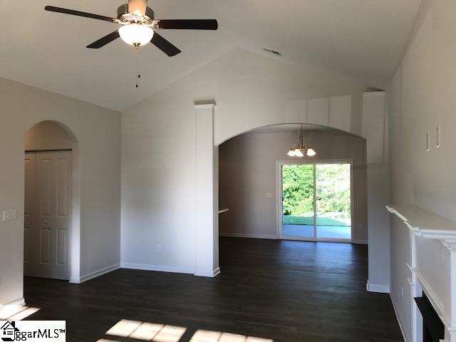 9 Mendham Lane Greer, SC 29650 - Photo 4 of 8 Gallery Image 4