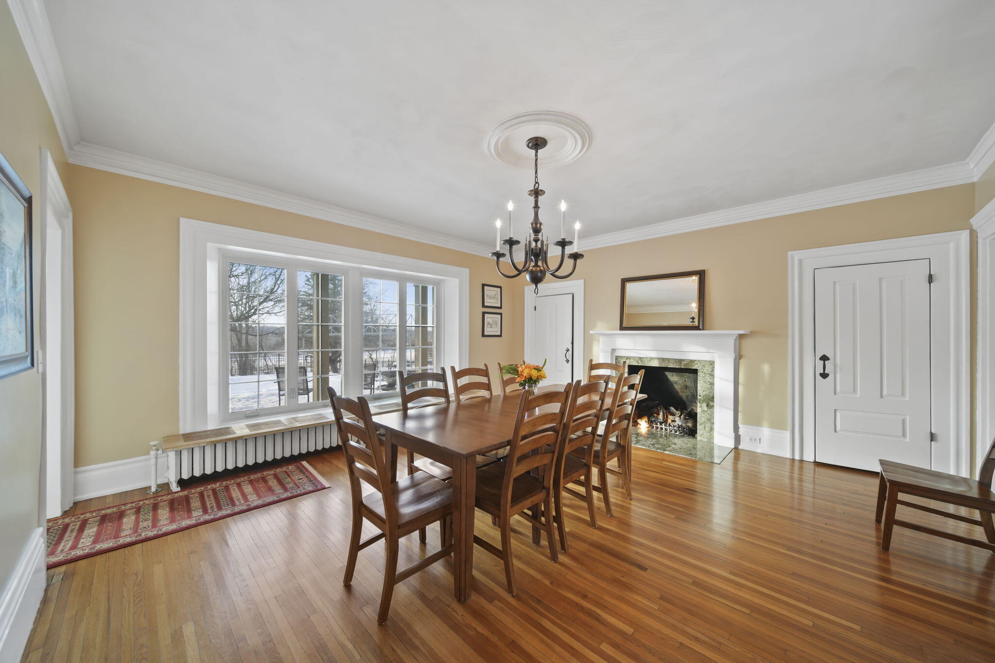 208 Glasgow Road Jackson, MI 49201 - Photo 16 of 94 Beautiful formal dining