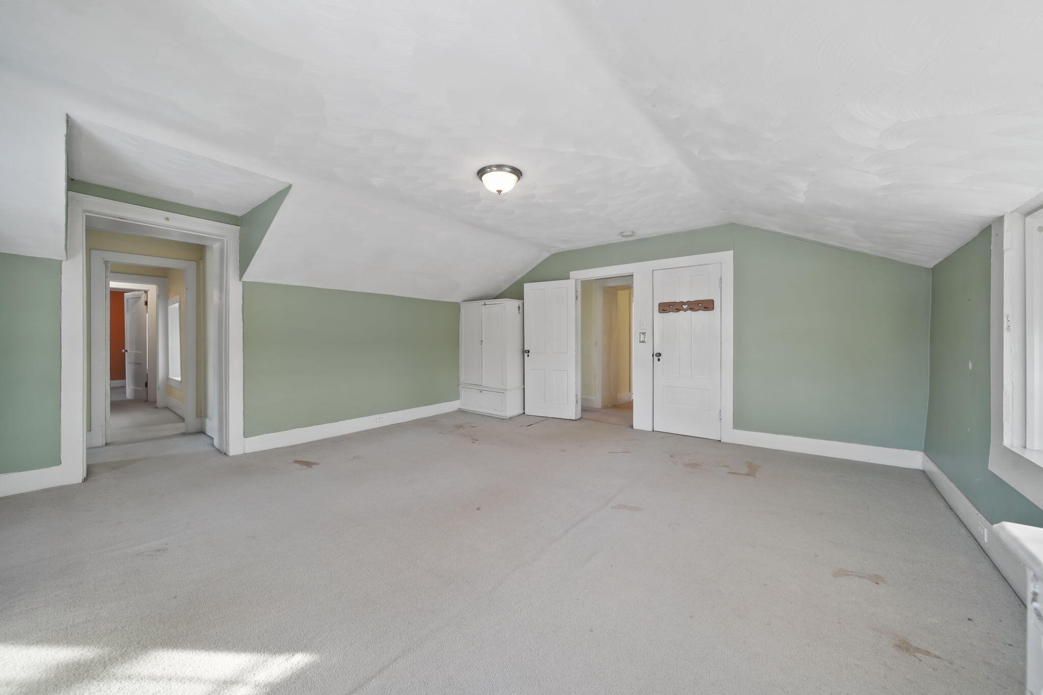 208 Glasgow Road Jackson, MI 49201 - Photo 33 of 94 Great closet space