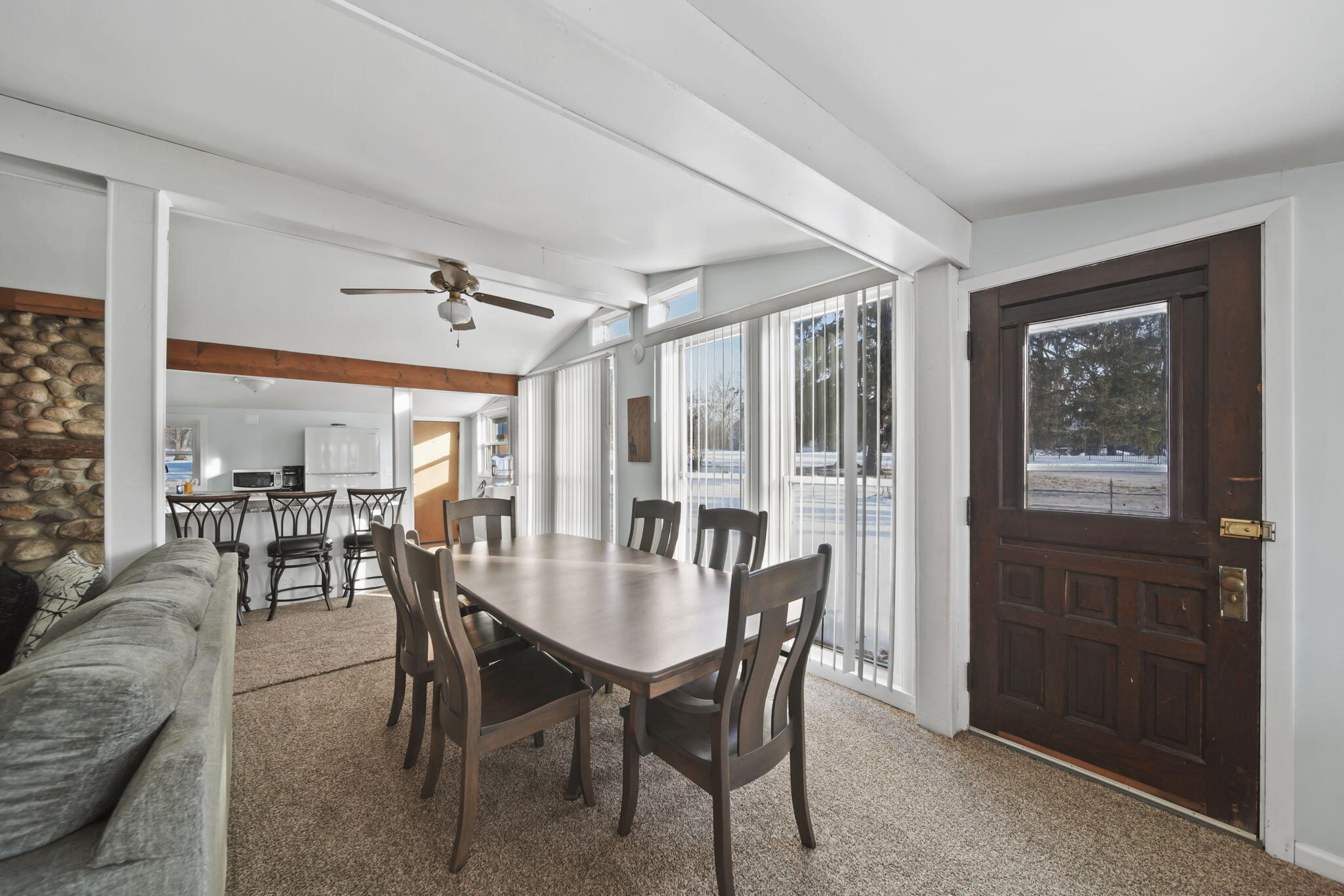 208 Glasgow Road Jackson, MI 49201 - Photo 55 of 94 Great eating area