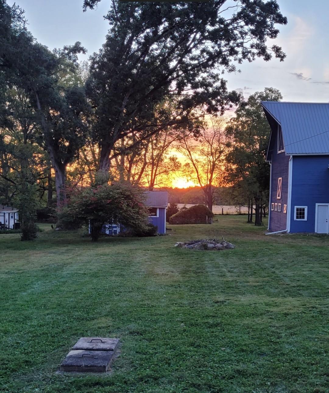 208 Glasgow Road Jackson, MI 49201 - Photo 68 of 94 Beautiful sunsets!