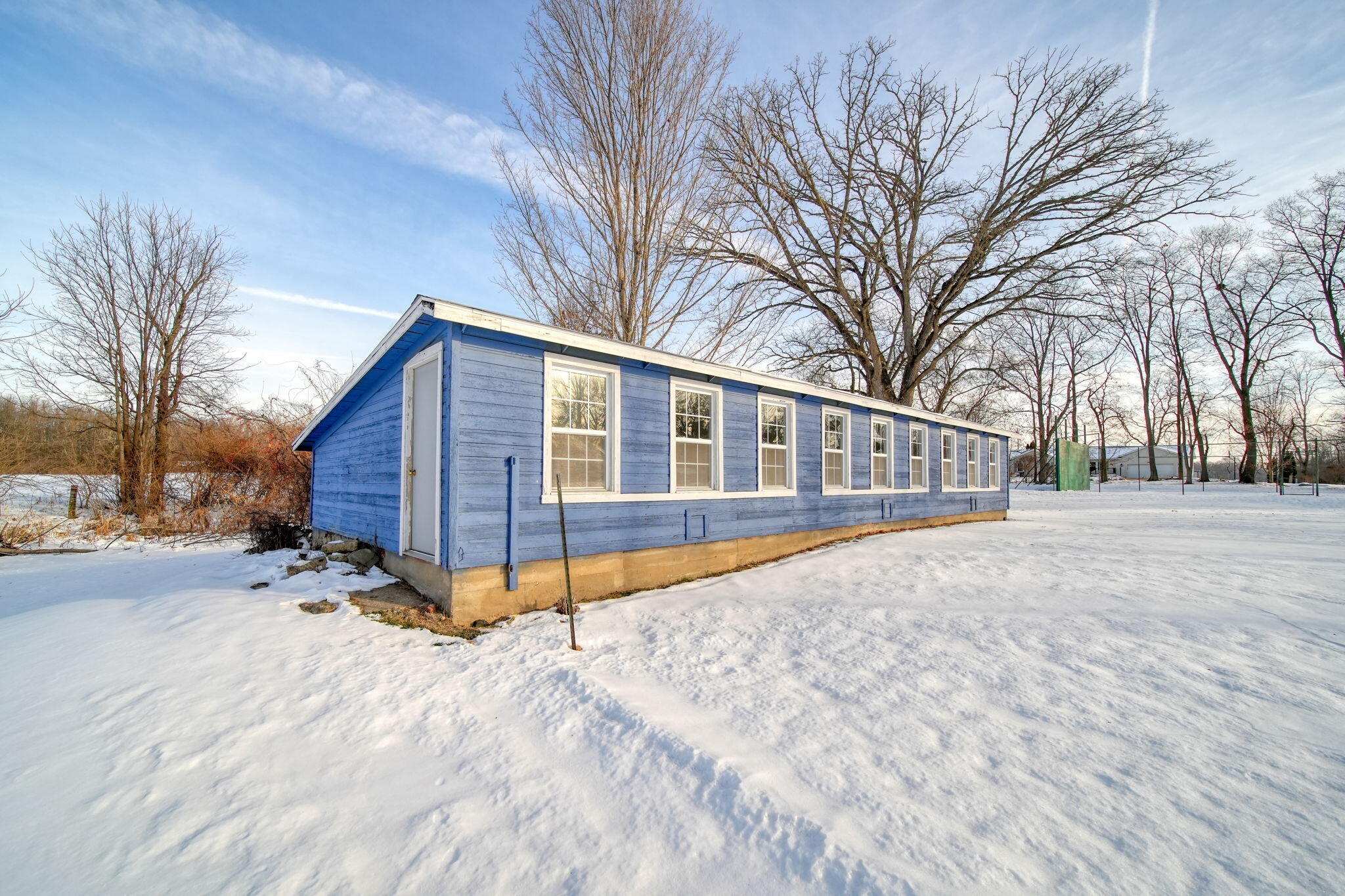 208 Glasgow Road Jackson, MI 49201 - Photo 73 of 94 Restored "coop" work-shop