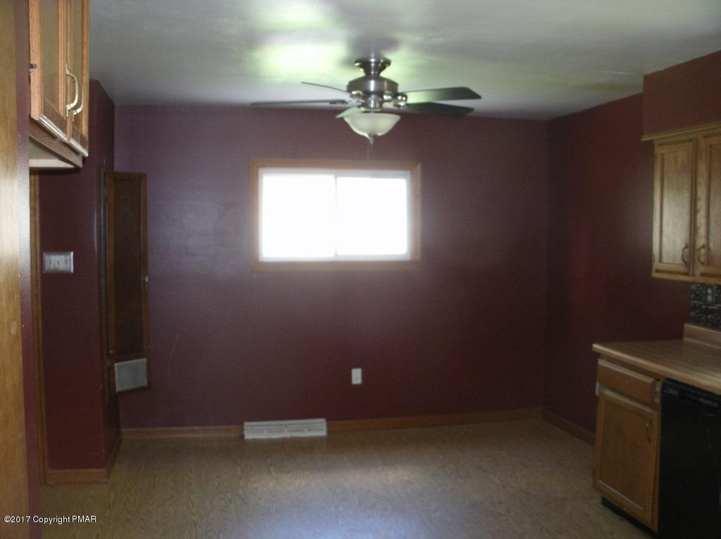 174 East County Road Sugarloaf, PA 18249 - Photo 9 of 13 kit