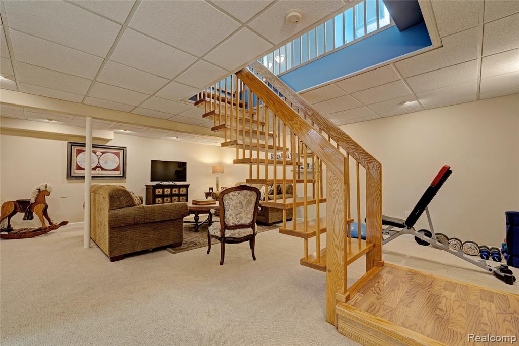 1692 Edinborough Drive Rochester Hills, MI 48306 - Photo 31 of 53