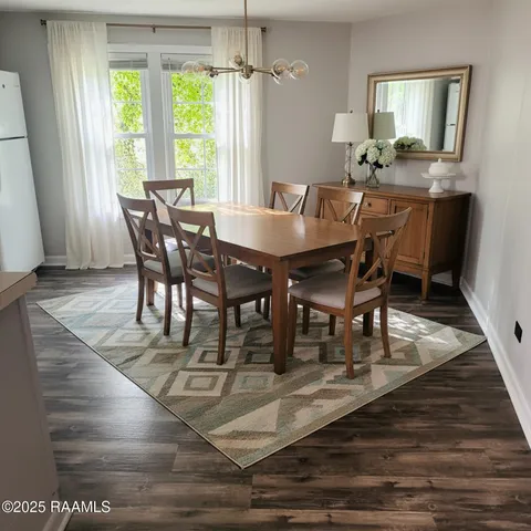 $94,500 | 409 West Bernard Street, Rayne, LA 70578