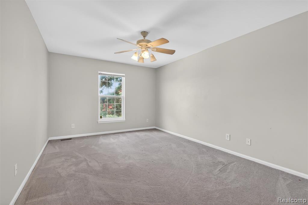 4642 Pond Run Canton, MI 48188 - Photo 37 of 49